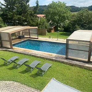 Maison 3 Chambres, 3 Sdb, Terrasse, Piscine, Meyrie